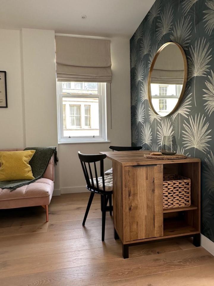 Contemporary Pied A Terre In The Heart Of Bath Διαμέρισμα Εξωτερικό φωτογραφία